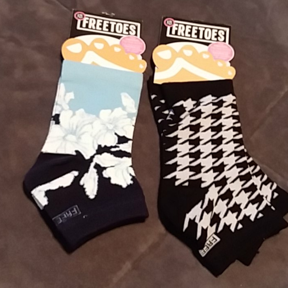 Freetoes socks flip flip socks